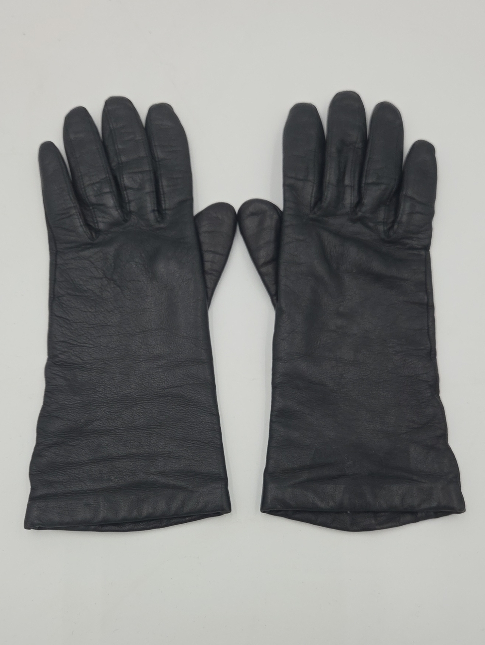 Classic Black Leather Gloveq - Picture 1 of 2